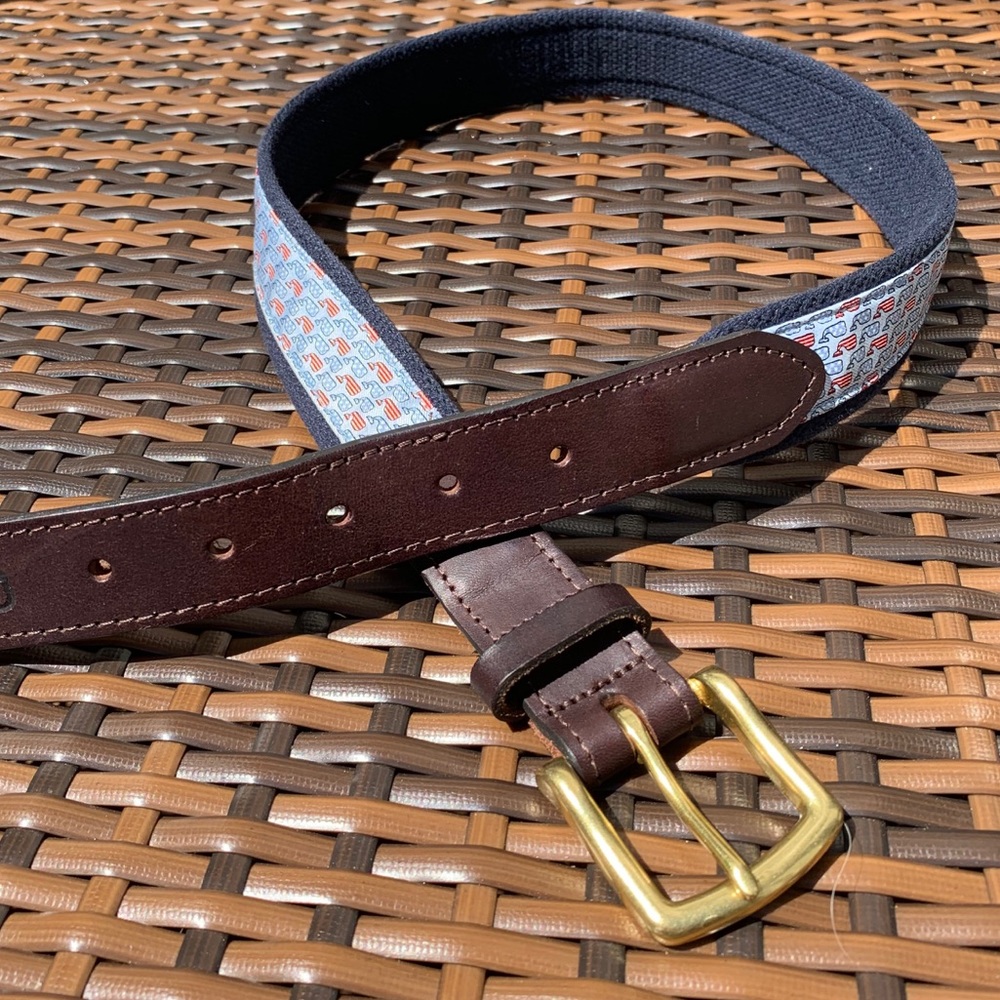 Men’s Vineyard Vines Belt size 32